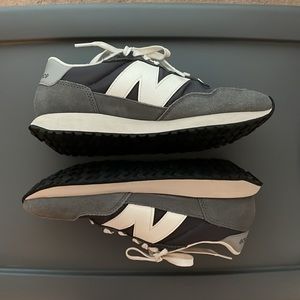 New Balance 237